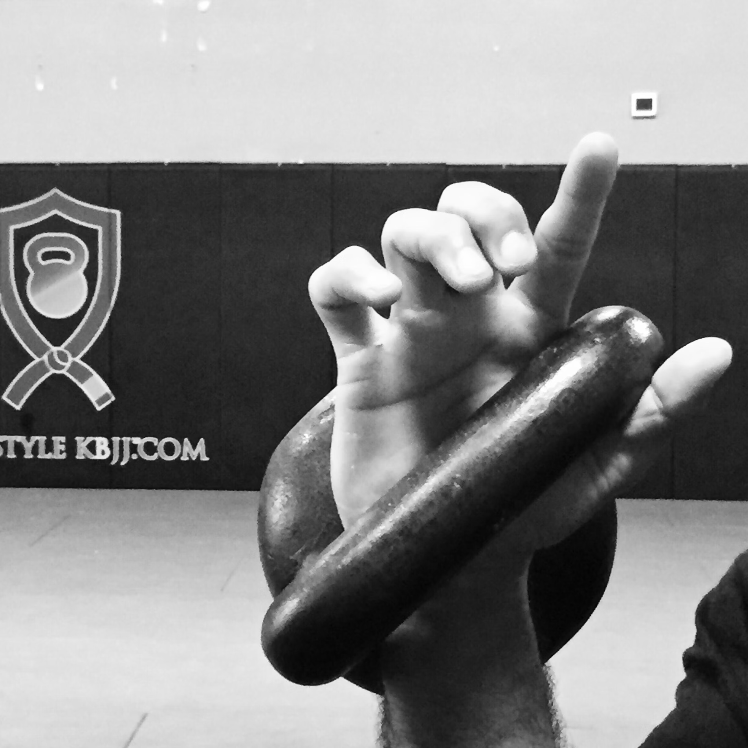 Kettlebell Beginner’s Guide: How to Grip a Kettlebell Part 2